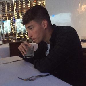 Meet your Posher, Jayson